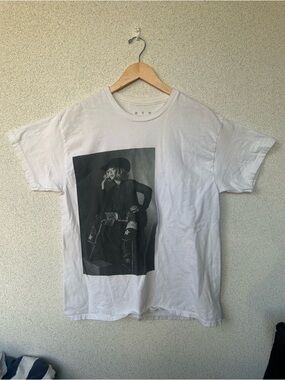 Beyoncé Cowboy Carter album cover T-shirt, Medium